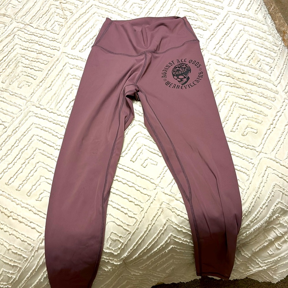 High waisted, soft mauve/lavender work out leggings size small